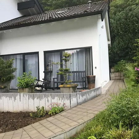 Bezauberndes Gaestehaus Im Gruenen Mit Terrasse Apartment