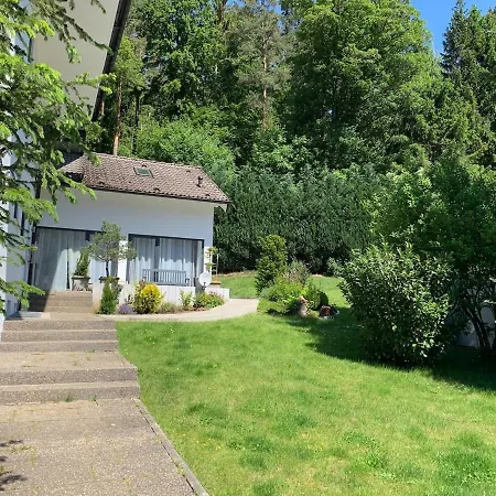Bezauberndes Gaestehaus Im Gruenen Mit Terrasse *